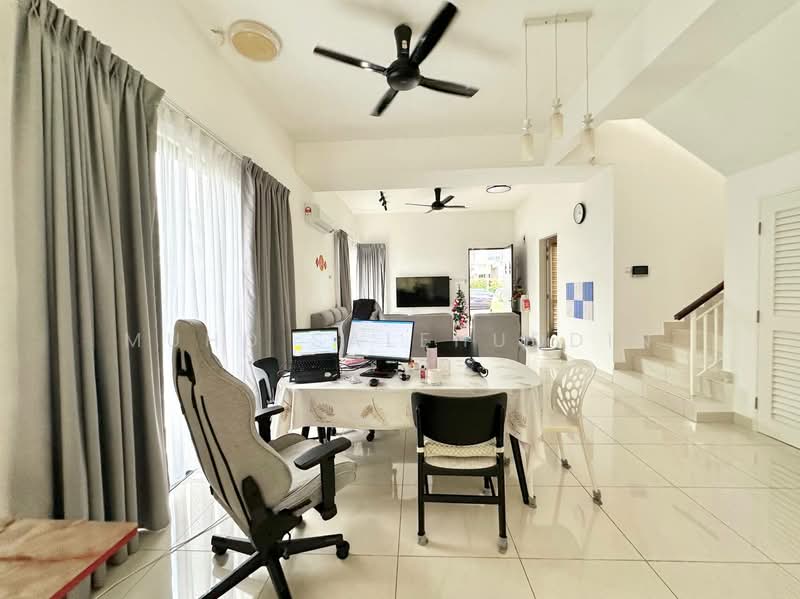 Semi-Detached House for Sale in Semenyih (Selangor) - Muhd Salehuddin - Living Room - PropertyGuru.com.my