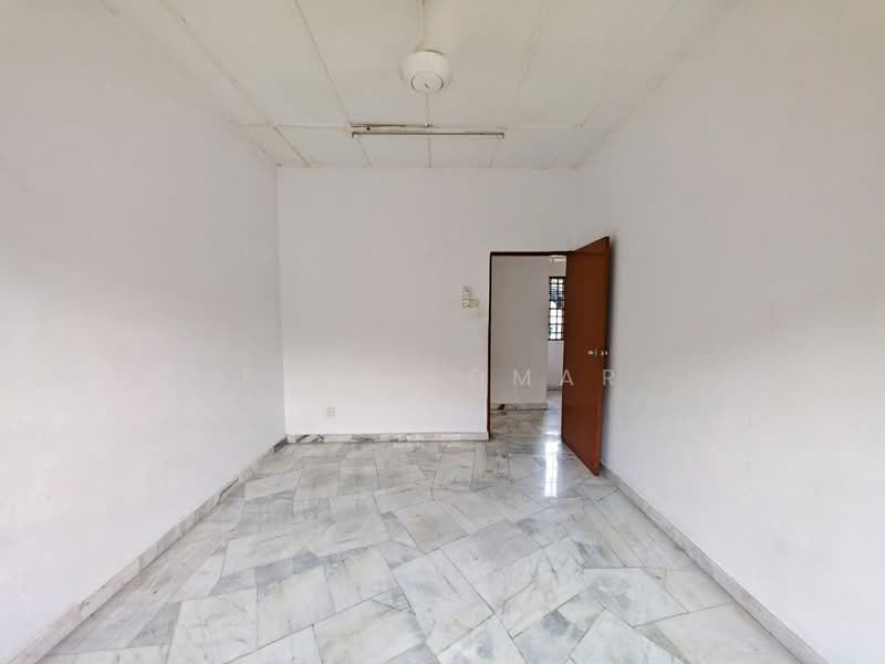 Bungalow for Sale in Bandar Mahkota Banting (Tanjong Duabelas) - Fazri Omar - Interior - PropertyGuru.com.my