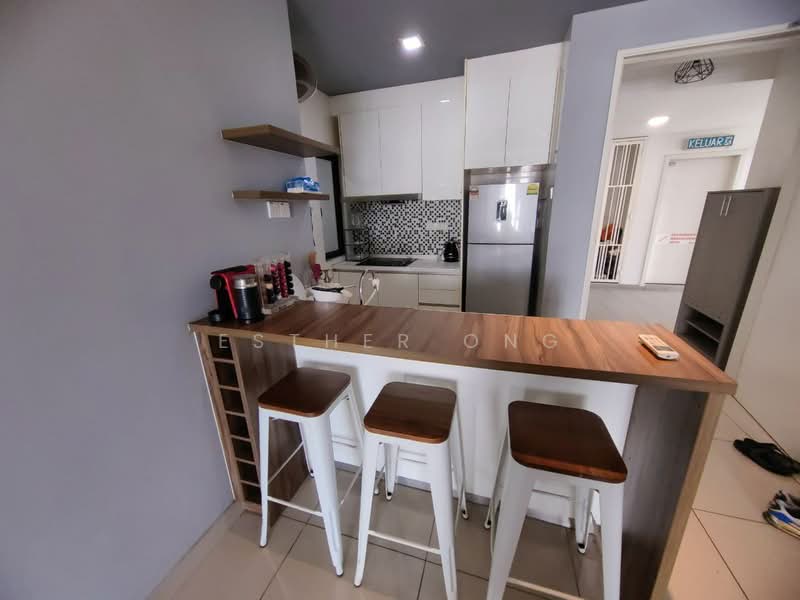 Service Residence for Sale at Paramount Utropolis - Esther Ong - Kitchen - PropertyGuru.com.my