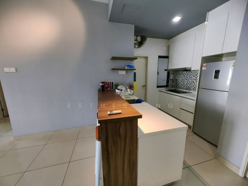 Service Residence for Sale at Paramount Utropolis - Esther Ong - Kitchen - PropertyGuru.com.my