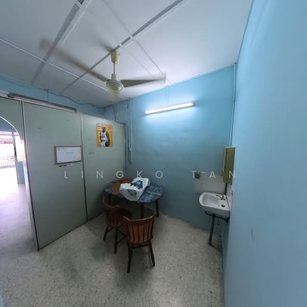 1-storey Terraced House for Rent in Sitiawan (Perak) - Lingko Tan - Dining Area - PropertyGuru.com.my