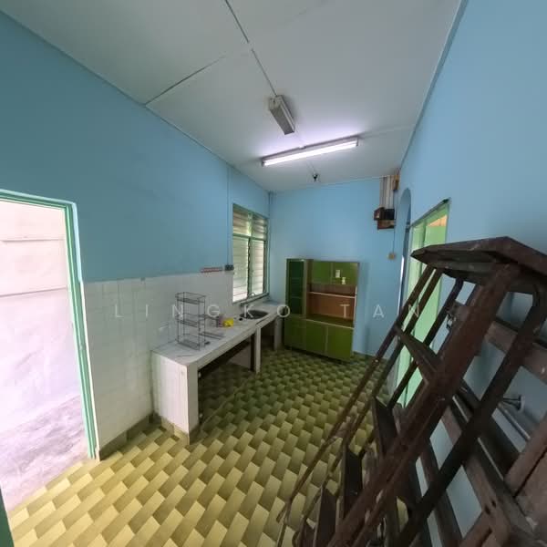 1-storey Terraced House for Rent in Sitiawan (Perak) - Lingko Tan - Kitchen - PropertyGuru.com.my