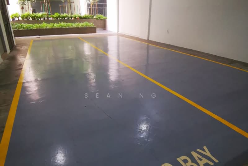 Shop / Office for Rent in Taman Sains Selangor (Kota Damansara) - Sean Ng - Car Park - PropertyGuru.com.my