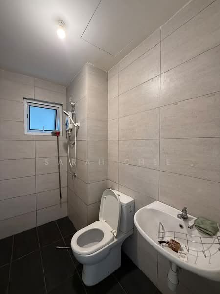 Servis Apartment untuk Disewa di Residensi Rimbun @ Canopy Hills - Sarah Chee - Bathroom - PropertyGuru.com.my