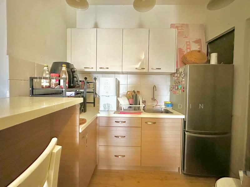 Servis Apartment untuk Dijual di Serviced Residence @ Pelangi Damansara Sentral - Muhd Salehuddin - Kitchen - PropertyGuru.com.my