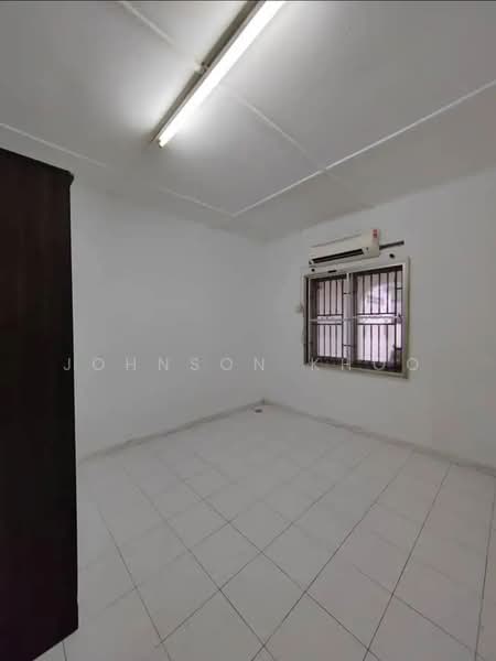 Rumah Teres 2 Tingkat untuk Dijual di TAMAN PUCHONG UTAMA (Puchong) - Johnson Khoo - Bedroom - PropertyGuru.com.my
