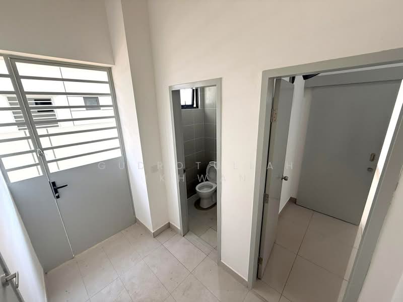 Semi-Detached House for Sale in Cyber 10 (Cyberjaya) - Gudrotullah Ikhwan - Entrance - PropertyGuru.com.my