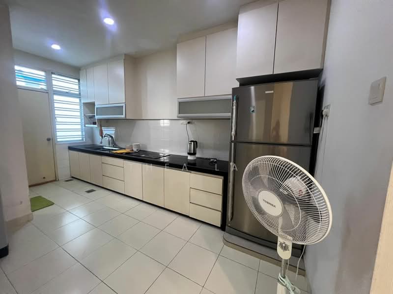 Rumah Teres 2 Tingkat untuk Disewa di Johor Bahru (Johor) - Thea Lai - Kitchen - PropertyGuru.com.my