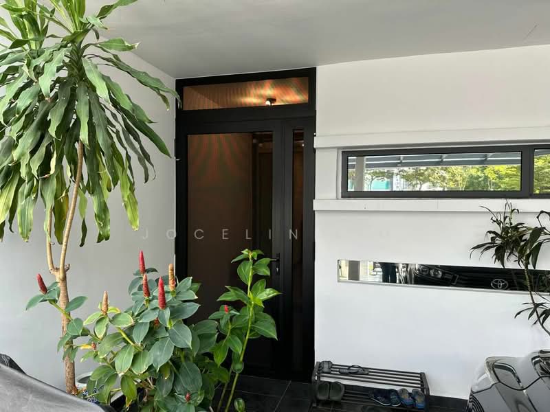 3-storey Terraced House for Sale in Laman Glenmarie (Shah Alam) - Jocelin Lim - Exterior - PropertyGuru.com.my