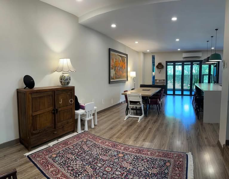 3-storey Terraced House for Sale in Laman Glenmarie (Shah Alam) - Jocelin Lim - Living Room - PropertyGuru.com.my