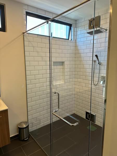 3-storey Terraced House for Sale in Laman Glenmarie (Shah Alam) - Jocelin Lim - Bathroom - PropertyGuru.com.my