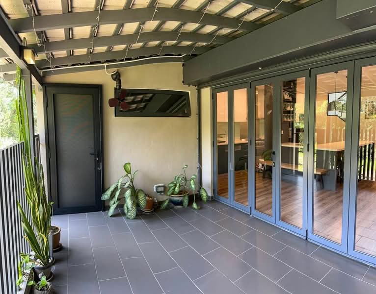 3-storey Terraced House for Sale in Laman Glenmarie (Shah Alam) - Jocelin Lim - Kitchen - PropertyGuru.com.my