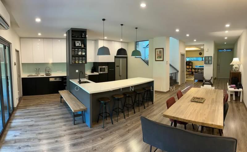 3-storey Terraced House for Sale in Laman Glenmarie (Shah Alam) - Jocelin Lim - Kitchen - PropertyGuru.com.my