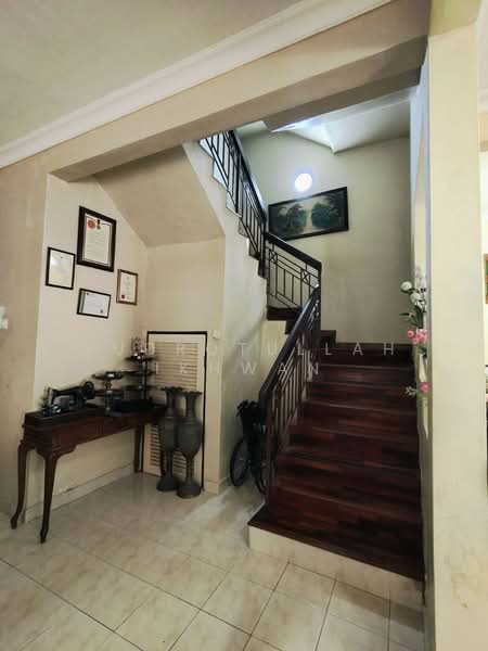 Rumah Teres 2.5 Tingkat untuk Dijual di Presint 16 (Putrajaya) - Gudrotullah Ikhwan - Entrance - PropertyGuru.com.my