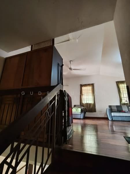 Rumah Teres 2.5 Tingkat untuk Dijual di Presint 16 (Putrajaya) - Gudrotullah Ikhwan - Living Room - PropertyGuru.com.my
