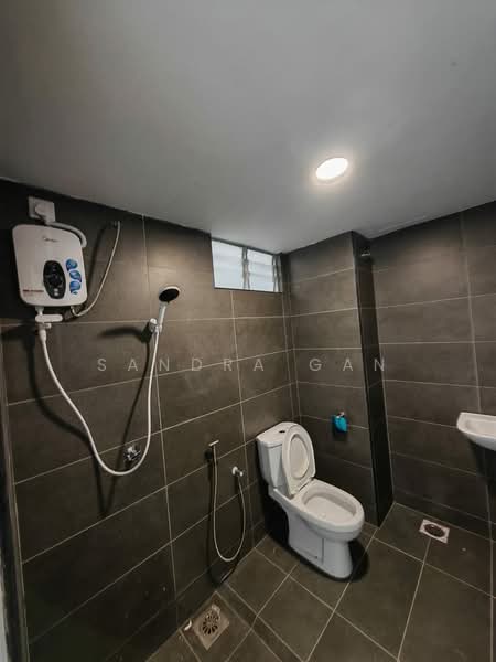 Service Residence for Rent at Midas @ Seri Alam - Sandra Gan - Bathroom - PropertyGuru.com.my