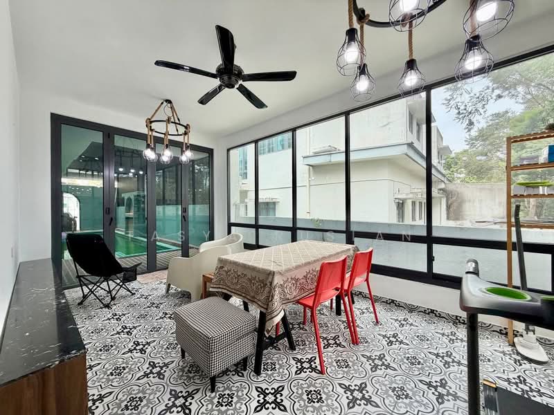 Semi-Detached House for Sale in Kajang (Selangor) - Tasya Ruslan - Dining Room - PropertyGuru.com.my