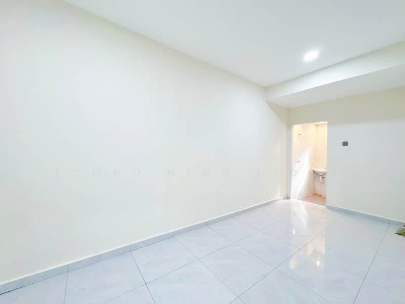 2-storey Terraced House for Sale in Taman Megah Ria (Masai) - Loong Hing Liong - Interior - PropertyGuru.com.my