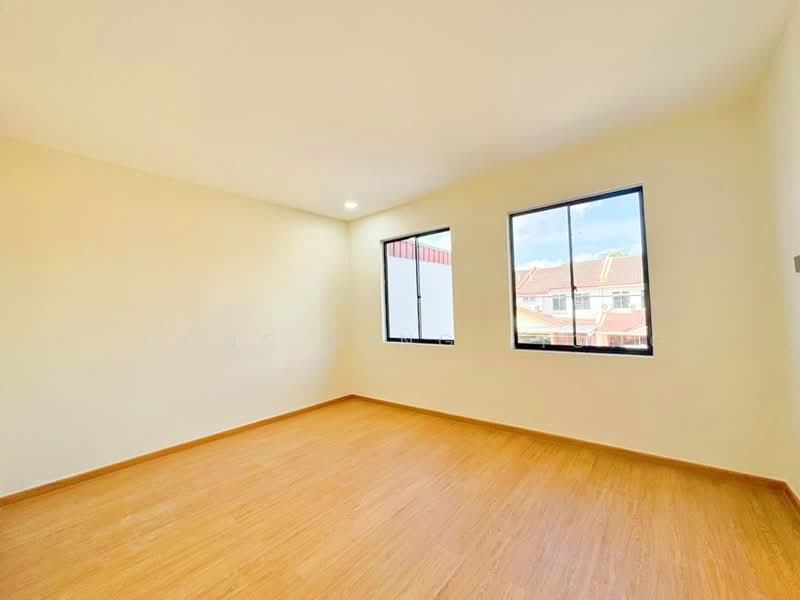 2-storey Terraced House for Sale in Taman Megah Ria (Masai) - Loong Hing Liong - Interior - PropertyGuru.com.my