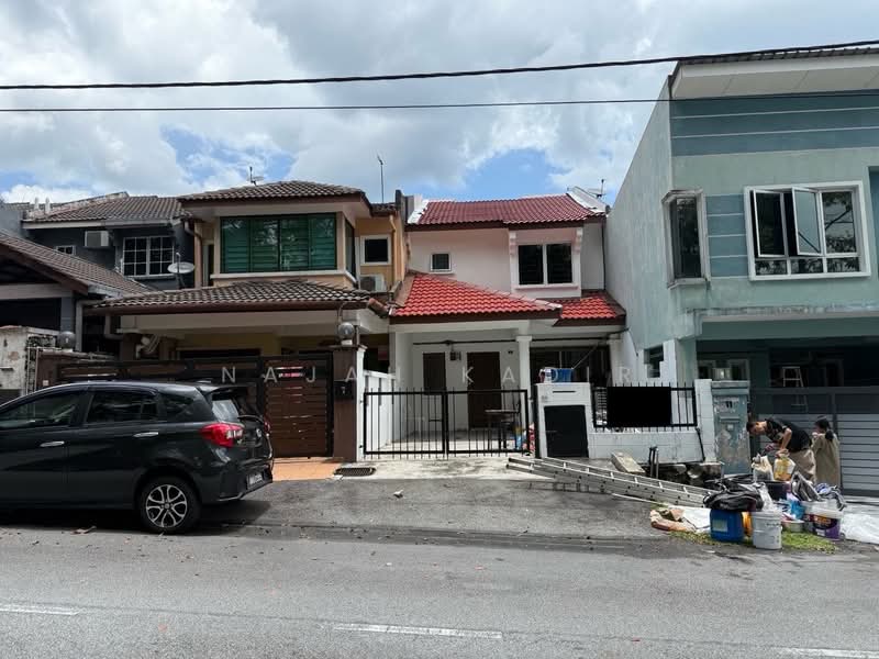 Rumah Teres 2 Tingkat untuk Dijual di Ampang Jaya (Ampang) - Najah Kadir - Exterior - PropertyGuru.com.my