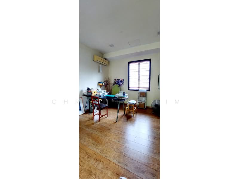 Bungalow for Sale in Desa Pengkalan Bandaraya (Lahat) - Christine Lim - Family Area - PropertyGuru.com.my
