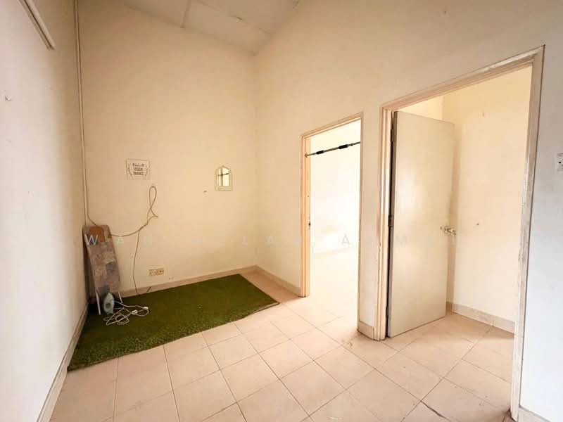 2-storey Terraced House for Sale in Taman TTDI Jaya (Shah Alam) - Wan Azlan Ahmad - PropertyGuru.com.my