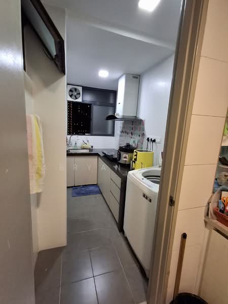 Condominium for Sale at Infiniti 3 Residences - Bryan Ng - Kitchen - PropertyGuru.com.my