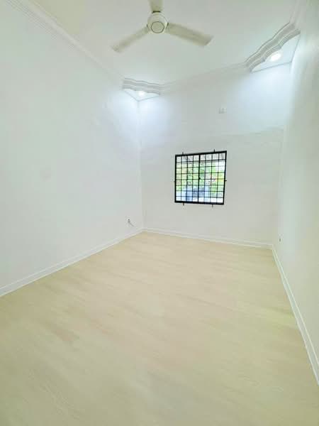 1-storey Terraced House for Sale in Taman Perling (Perling) - Loong Hing Liong - Interior - PropertyGuru.com.my
