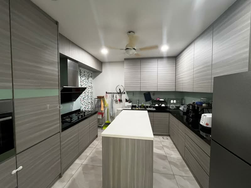 Condominium for Rent at Straits Garden Condominium - Tong Liang Ooi - Kitchen - PropertyGuru.com.my