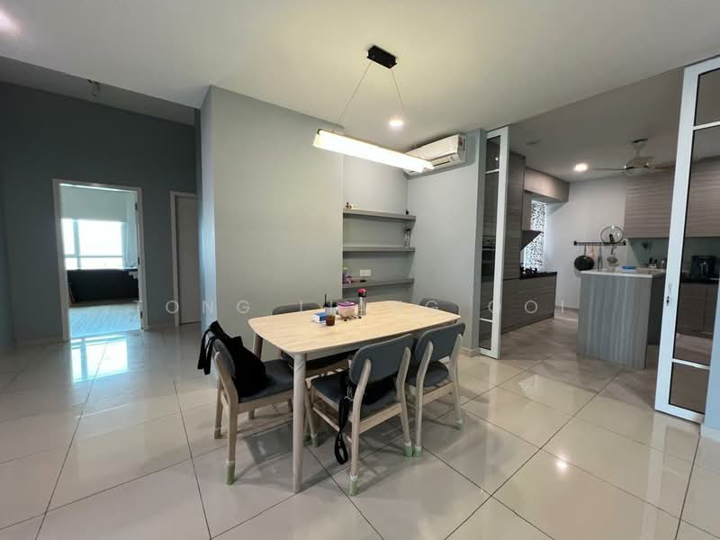 Condominium for Rent at Straits Garden Condominium - Tong Liang Ooi - Dining Room - PropertyGuru.com.my