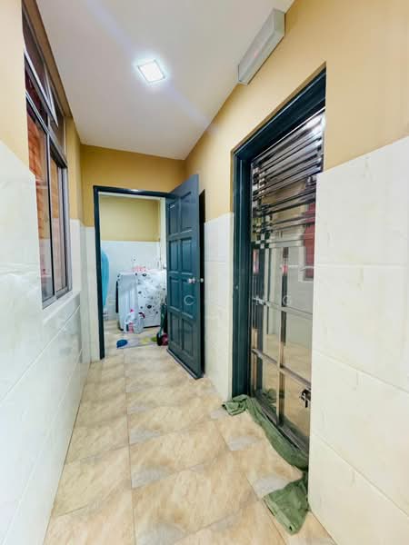 Rumah Teres 2 Tingkat untuk Dijual di Taman Nusa Idaman (Iskandar Puteri (Nusajaya)) - Grace Ng - Corridor - PropertyGuru.com.my