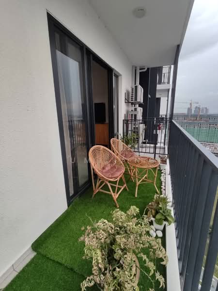 Servis Apartment untuk Disewa di Huni @ Eco Ardence - Yumi Ang - Balcony - PropertyGuru.com.my