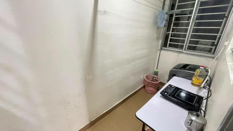 Kondominium untuk Dijual di Suasana Lumayan - Azim Othman - Balcony - PropertyGuru.com.my