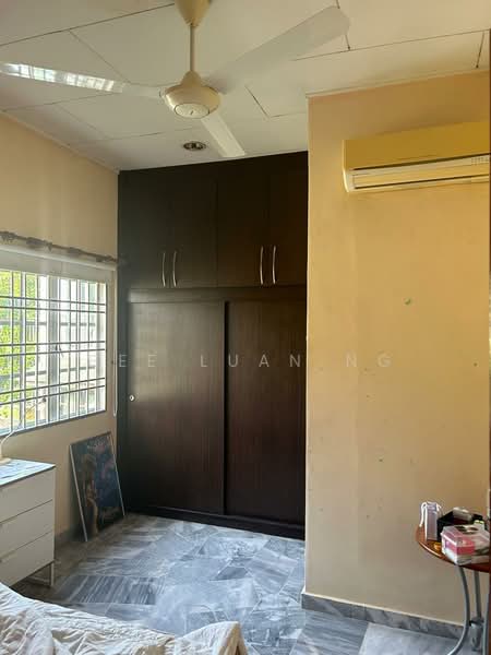 Semi-Detached House for Sale in Taman Desa Mewah (Semenyih) - Bee Luan Ng - Bedroom - PropertyGuru.com.my
