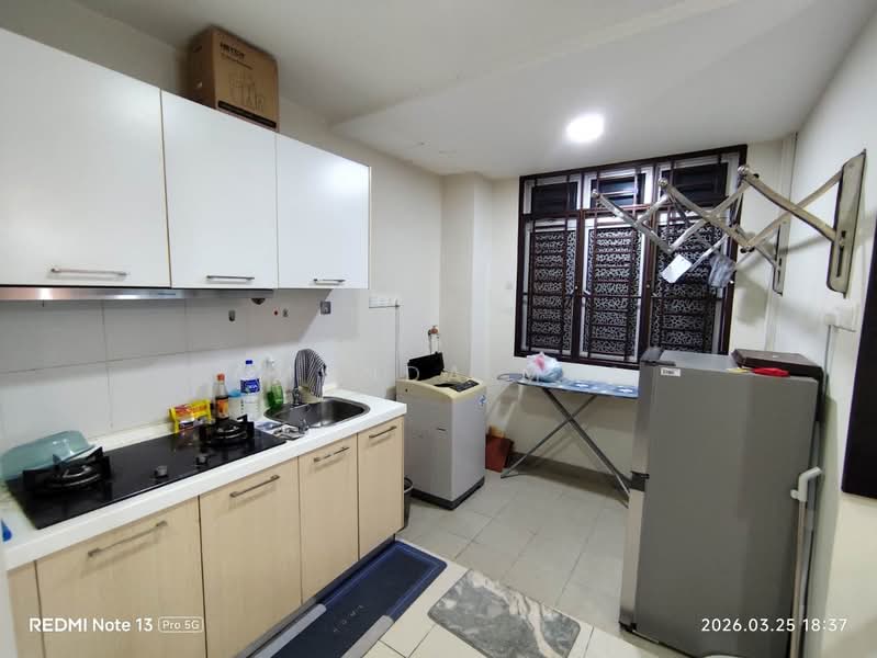 Service Residence for Rent at D'Ambience Residences (Pangsapuri Ikatan Flora) - Amanda Moi - Kitchen - PropertyGuru.com.my