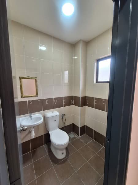 2-storey Terraced House for Rent in Bandar Baru Bukit Beruntung (Serendah) - Steven Lee - Bathroom - PropertyGuru.com.my