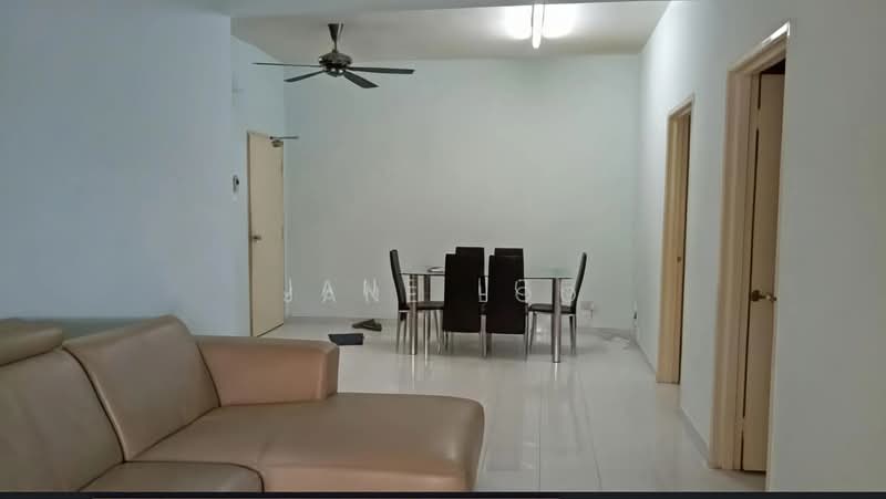 Apartment for Sale at Pangsapuri Putra Indah - Jane Loo - Living Room - PropertyGuru.com.my