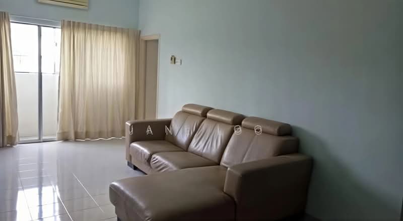 Apartment for Sale at Pangsapuri Putra Indah - Jane Loo - Living Room - PropertyGuru.com.my