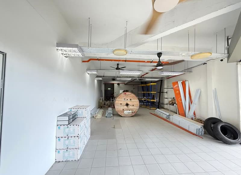 Shop / Office for Rent in Taman Perindustrian Puchong (Puchong) - Samantha Chooi - Interior - PropertyGuru.com.my