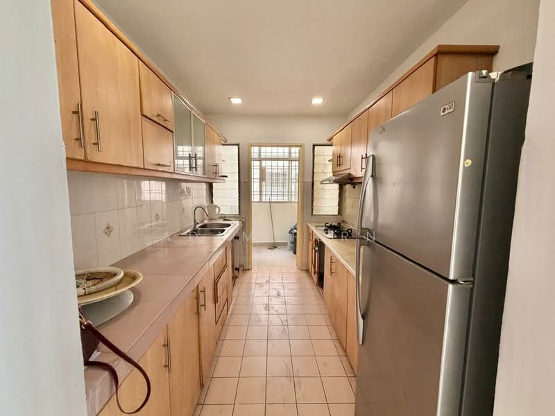 Condominium for Sale at Puncak Seri Kelana - Adam Pern - Kitchen - PropertyGuru.com.my