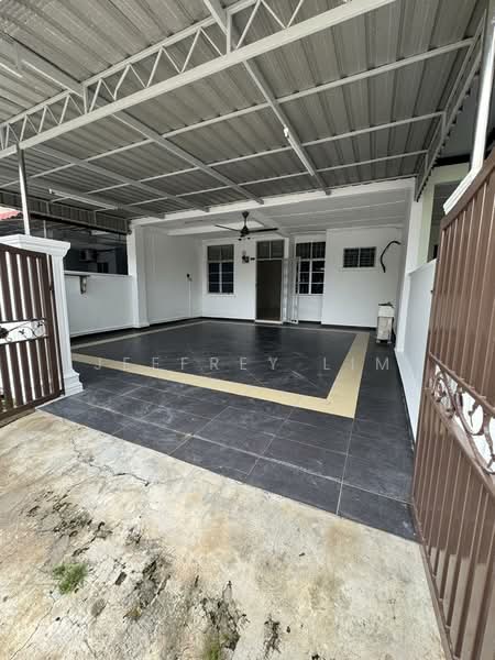 1-storey Terraced House for Sale in Taman Putri Kulai (Kulai) - Jeffrey Lim - Exterior - PropertyGuru.com.my