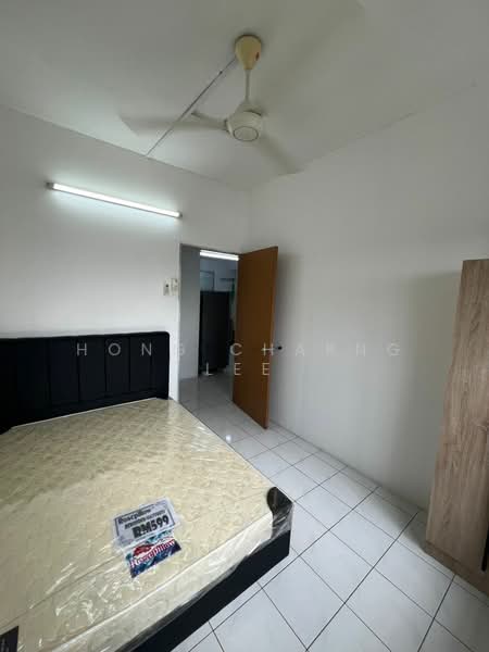 Pangsapuri untuk Disewa di Larkin Utama (Menara Metro Larkin) - Hong Charng Lee - Bedroom - PropertyGuru.com.my