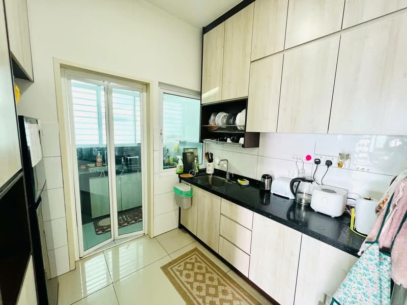 Condominium for Sale at The Holmes 1 - Azim Othman - Kitchen - PropertyGuru.com.my