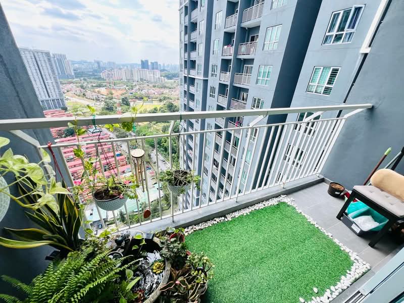 Condominium for Sale at The Holmes 1 - Azim Othman - Balcony - PropertyGuru.com.my