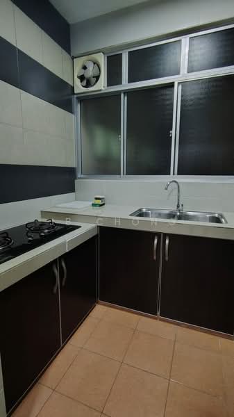 Service Residence for Rent at Kuchai Avenue - JB Chong - Kitchen - PropertyGuru.com.my