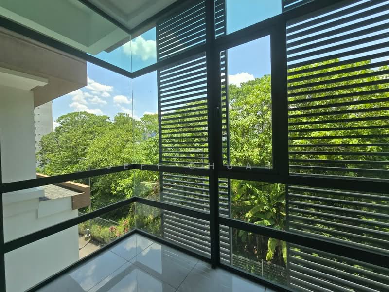 Rumah Teres 3.5 Tingkat untuk Disewa di Taman Tun Dr Ismail (Kuala Lumpur) - Jeff Chuah - Balcony - PropertyGuru.com.my