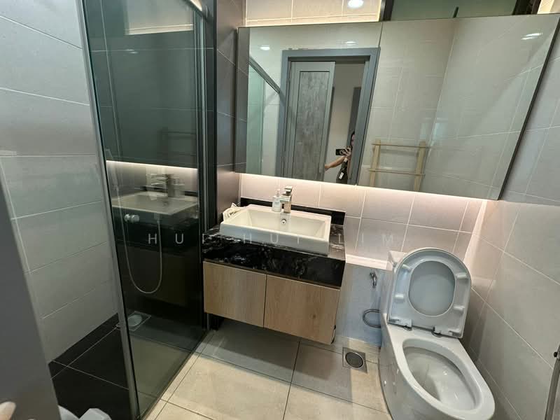 Servis Apartment untuk Disewa di Wave @ Marina Cove - Hui Hui Lim - Bathroom - PropertyGuru.com.my