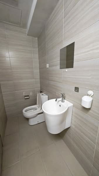 Servis Apartment untuk Disewa di Serviced Residence @ 3 Towers - Eric Lim - Bathroom - PropertyGuru.com.my