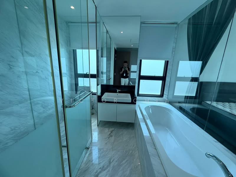 Condominium for Sale at The Marina View - Victor Chia - Bathroom - PropertyGuru.com.my