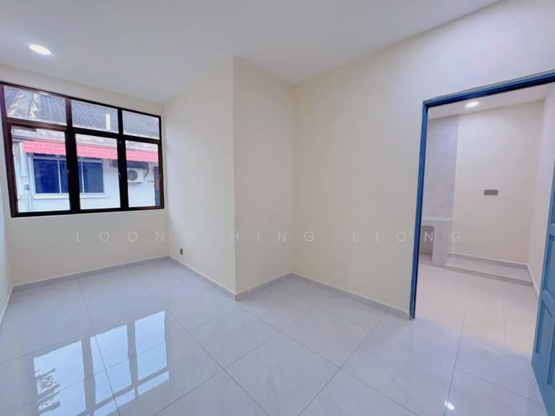 Rumah Teres 1 Tingkat untuk Dijual di Taman Megah Ria (Masai) - Loong Hing Liong - Interior - PropertyGuru.com.my